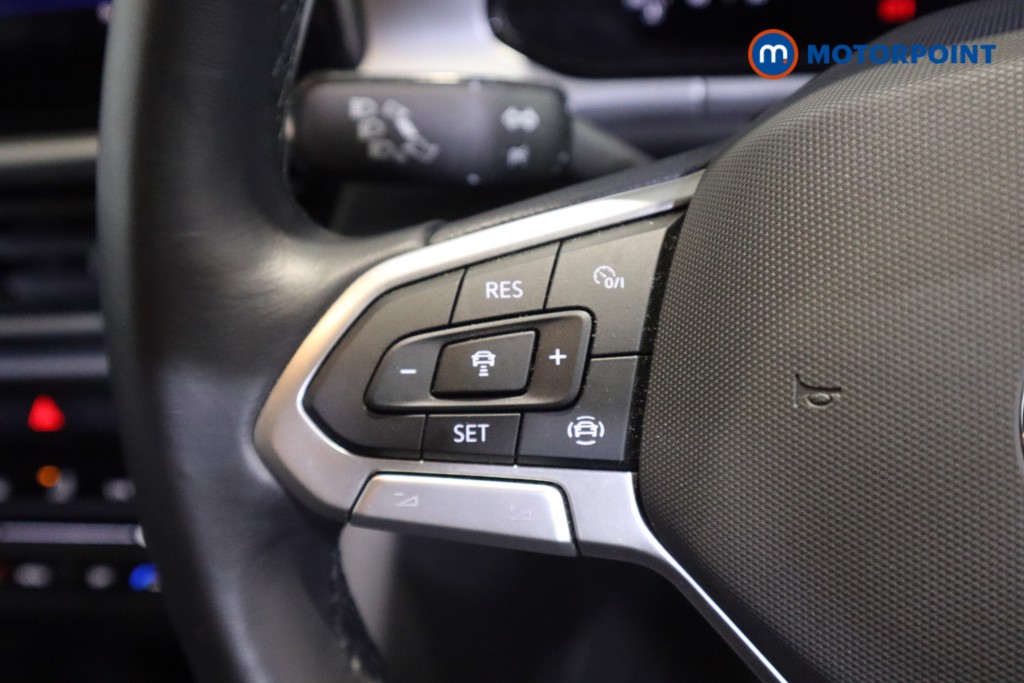 Used Volkswagen T-Roc 2024 for sale - 77446509: Photo 24