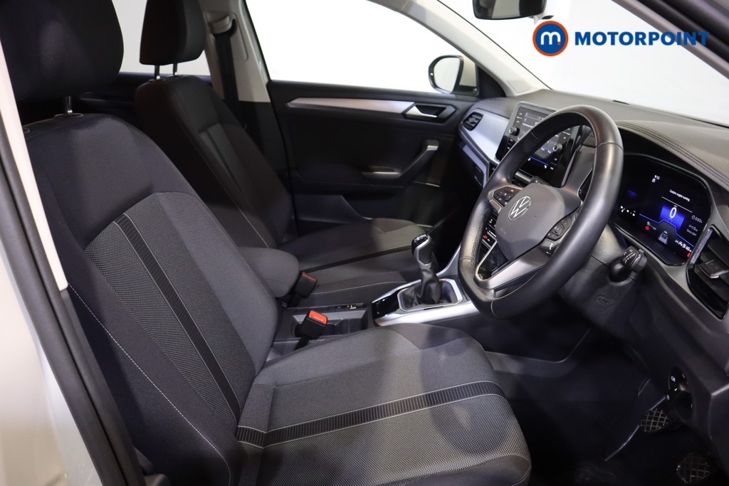 Used Volkswagen T-Roc 2024 for sale - 77446509: Photo 26