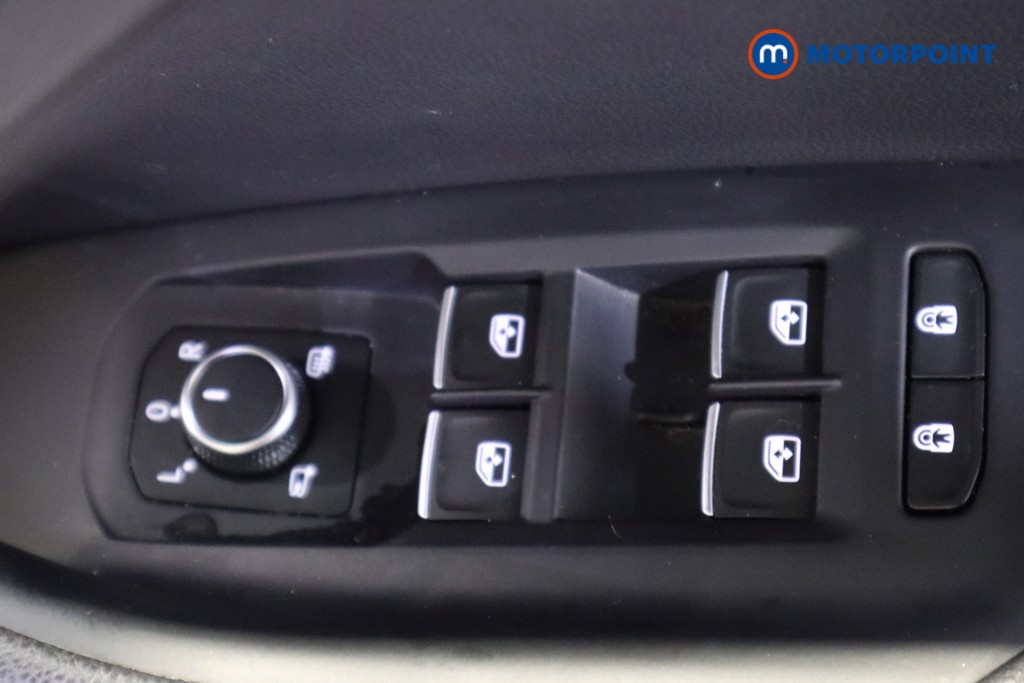 Used Volkswagen Touareg 2023 for sale - 77221244: Photo 23