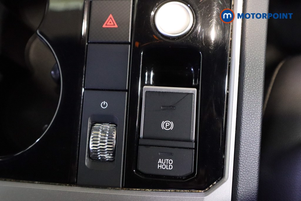 Used Volkswagen Touareg 2023 for sale - 77221244: Photo 32