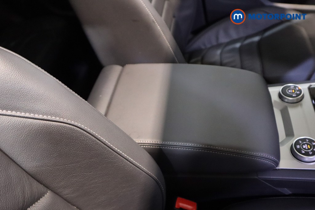 Used Volkswagen Touareg 2023 for sale - 77221244: Photo 35