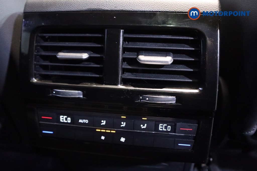 Used Volkswagen Touareg 2023 for sale - 77221244: Photo 39