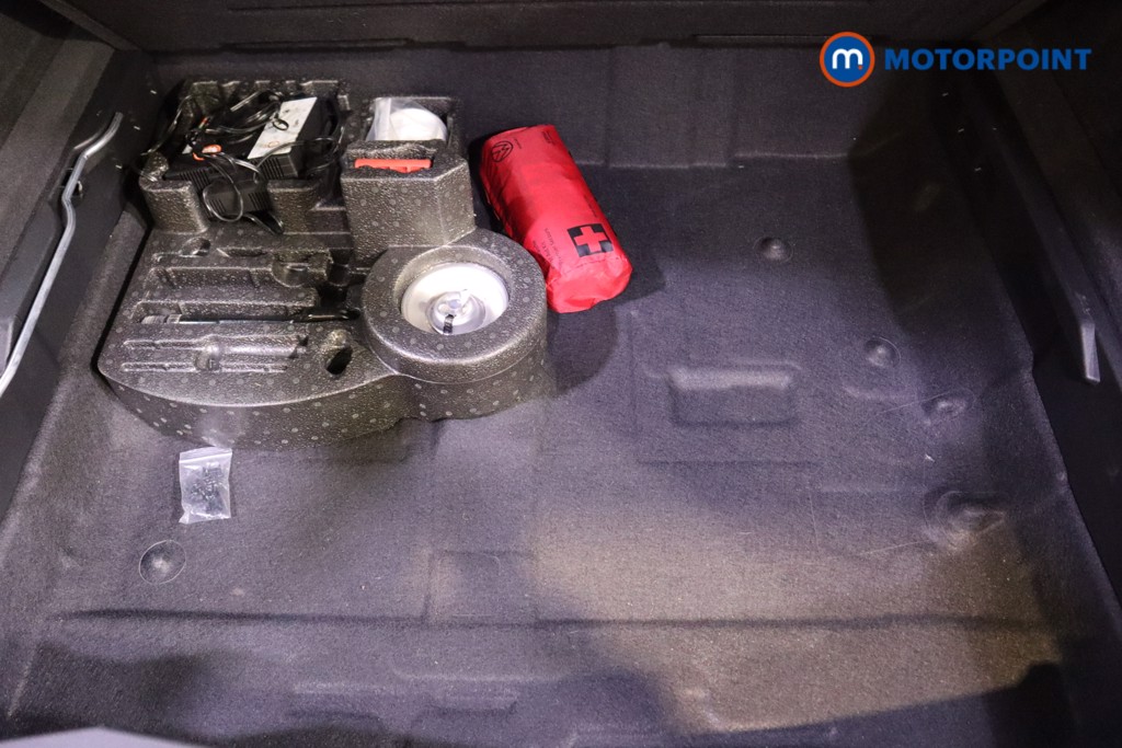 Used Volkswagen Touareg 2023 for sale - 77221244: Photo 40