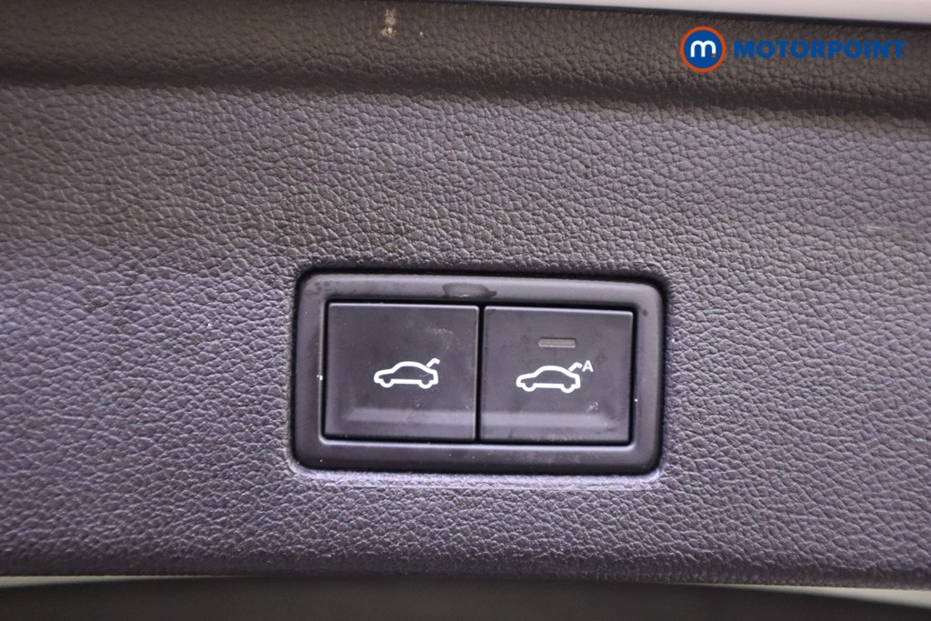 Used Volkswagen Touareg 2023 for sale - 77221244: Photo 42