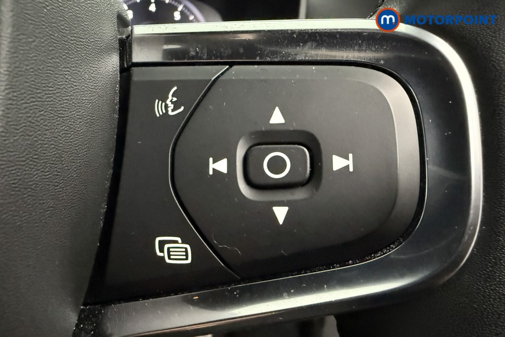 Used Volvo XC40 2022 for sale - 77187191: Photo 13