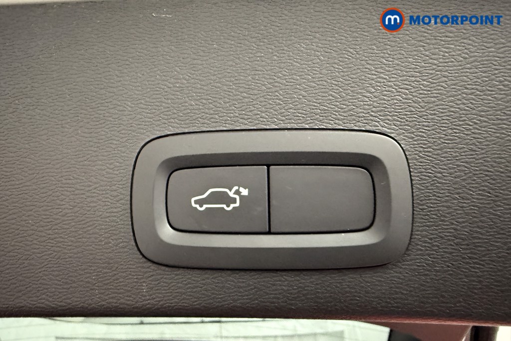 Used Volvo XC40 2022 for sale - 77187191: Photo 36