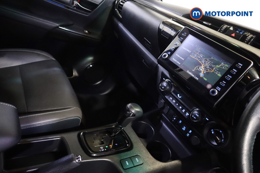 Used Toyota Hilux 2023 for sale - 76355823: Photo 15