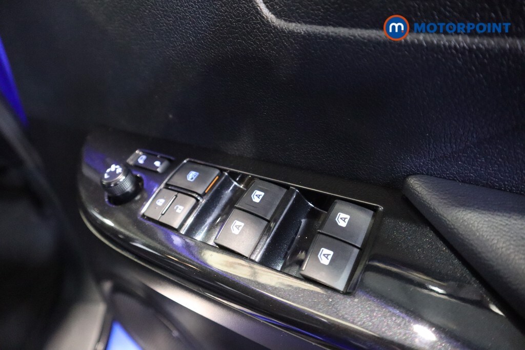 Used Toyota Hilux 2023 for sale - 76355823: Photo 18