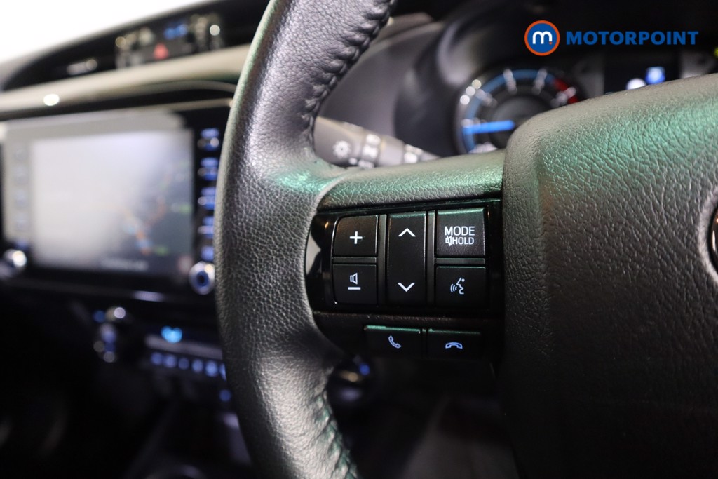 Used Toyota Hilux 2023 for sale - 76355823: Photo 23