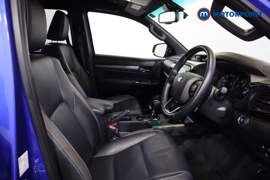 Used Toyota Hilux 2023 for sale - 76355823: Photo 28