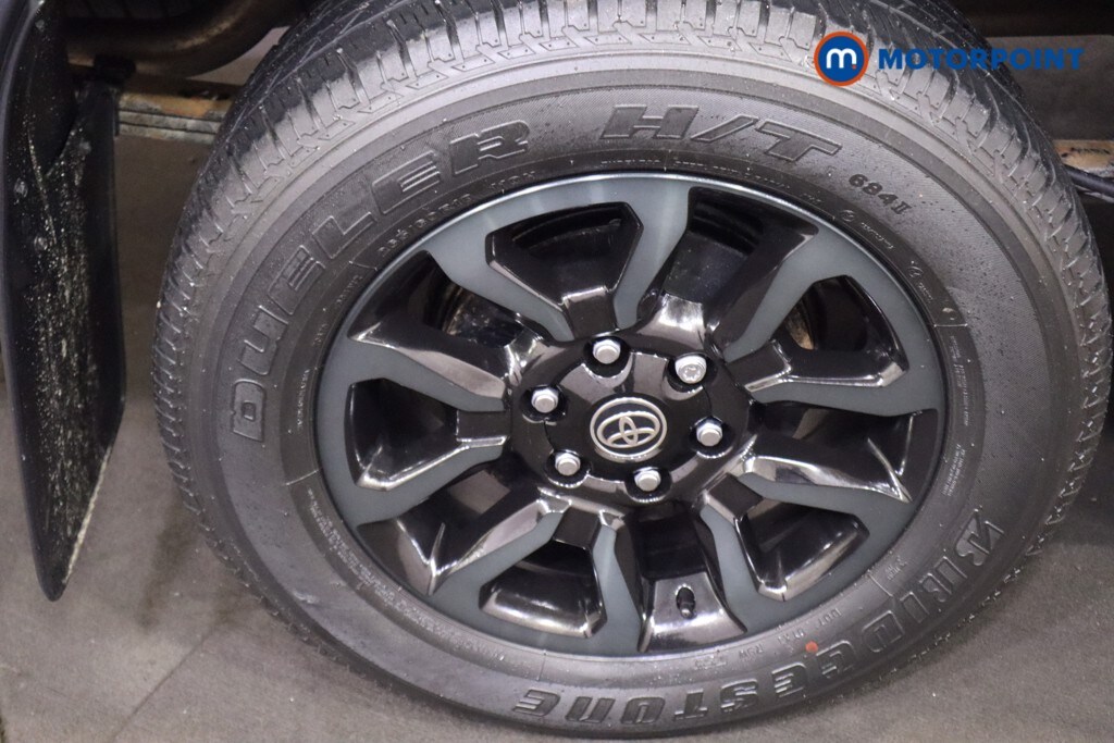 Used Toyota Hilux 2023 for sale - 76355823: Photo 32