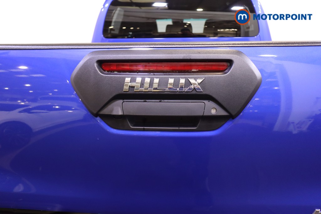 Used Toyota Hilux 2023 for sale - 76355823: Photo 41