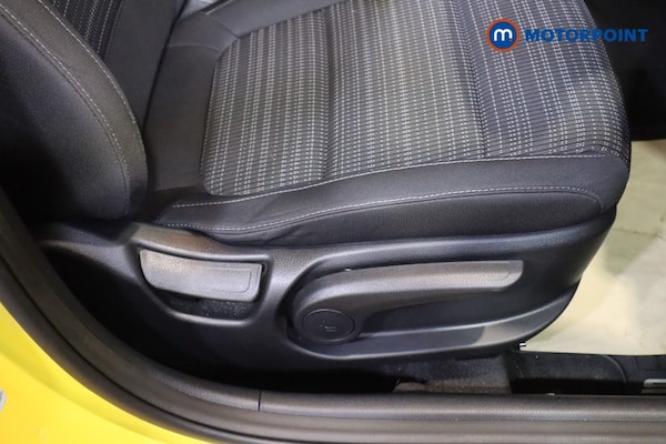 Used Kia Stonic 2023 for sale - 76113045: Photo 22