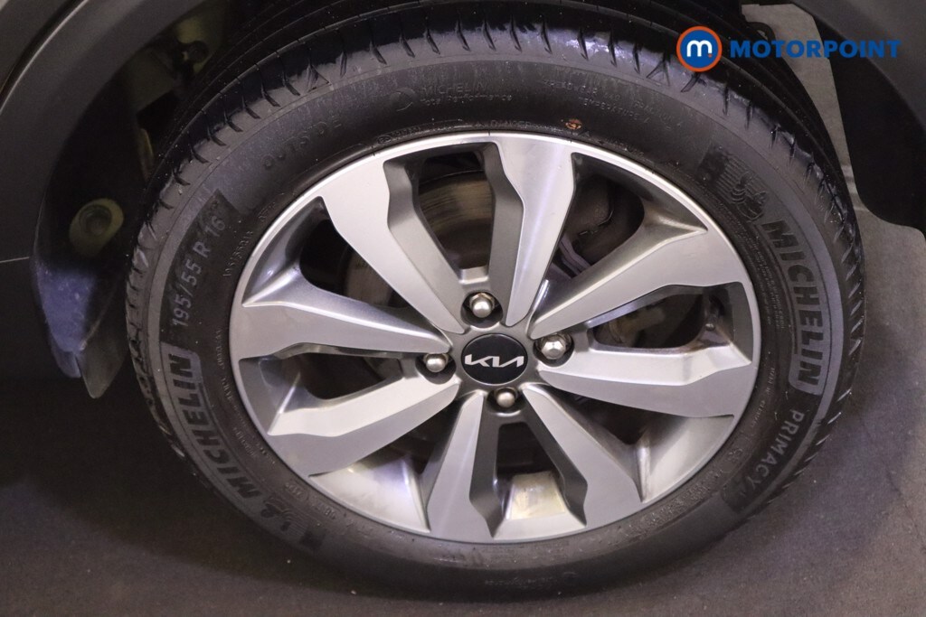 Used Kia Stonic 2023 for sale - 76113045: Photo 28