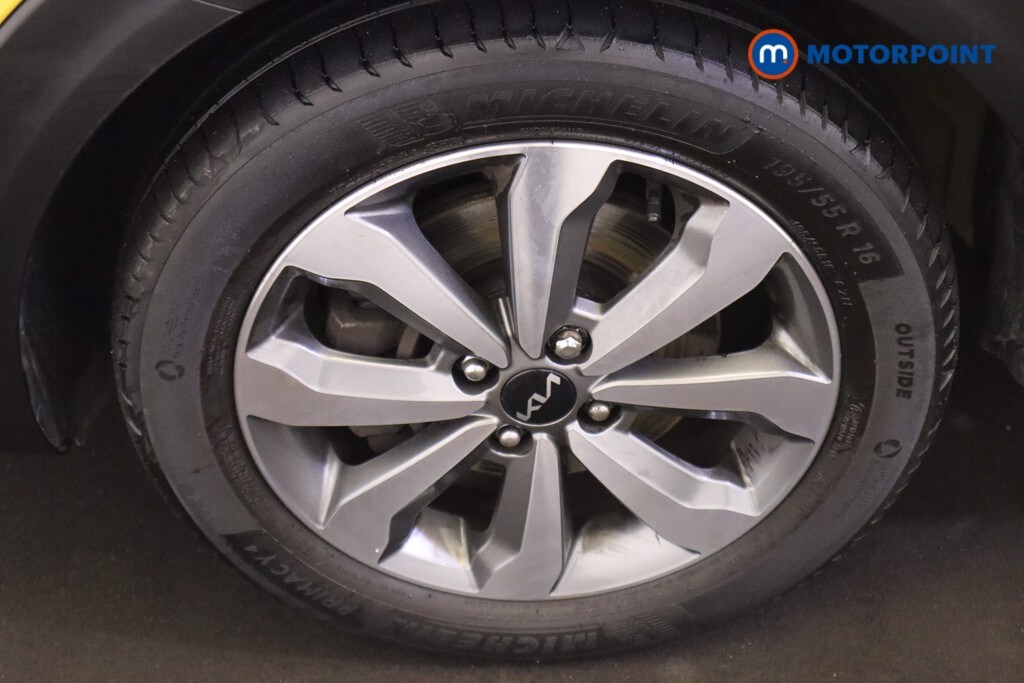 Used Kia Stonic 2023 for sale - 76113045: Photo 29