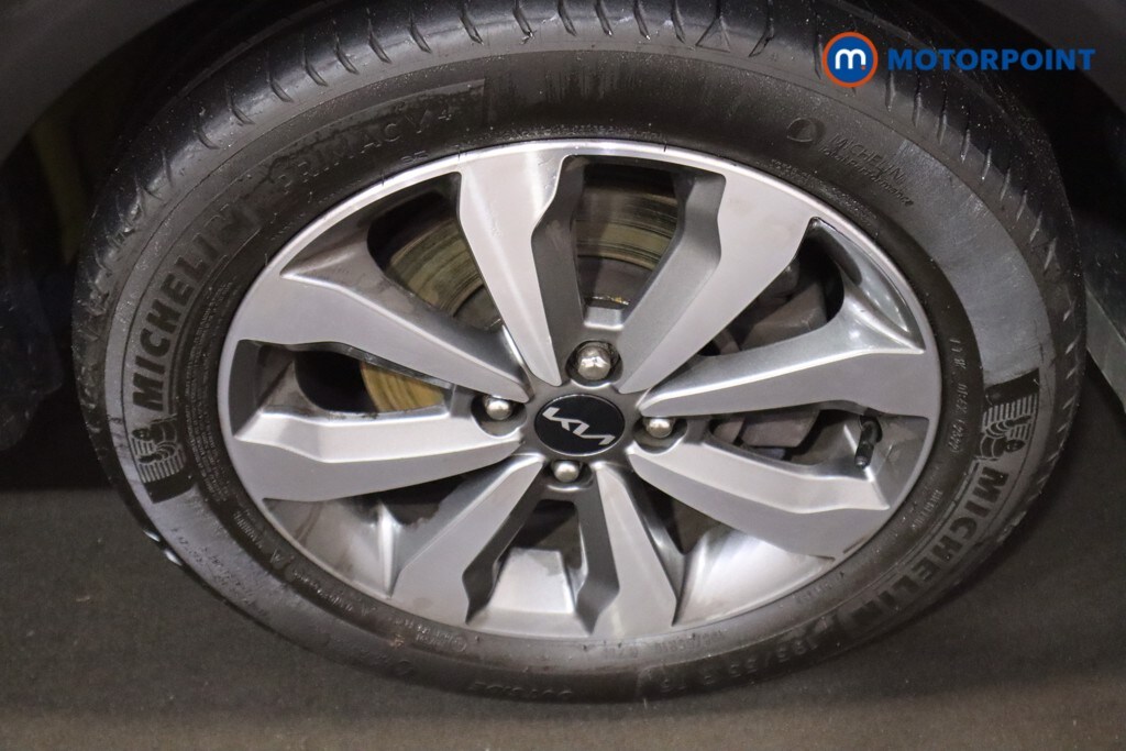 Used Kia Stonic 2023 for sale - 76113045: Photo 30