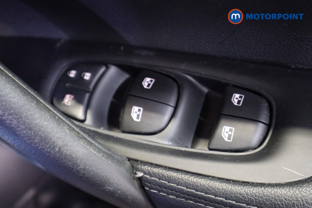 Used Nissan Qashqai 2019 for sale - 76692208: Photo 13