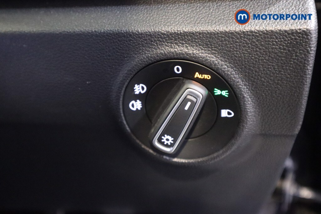 Used Volkswagen T-Roc 2021 for sale - 76344970: Photo 20
