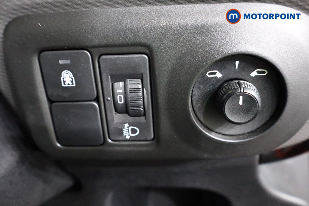 Used Citroen C4 Cactus 2019 for sale - 76746239: Photo 24