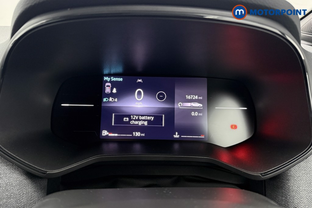 Used Renault Clio 2024 for sale - 77641601: Photo 14