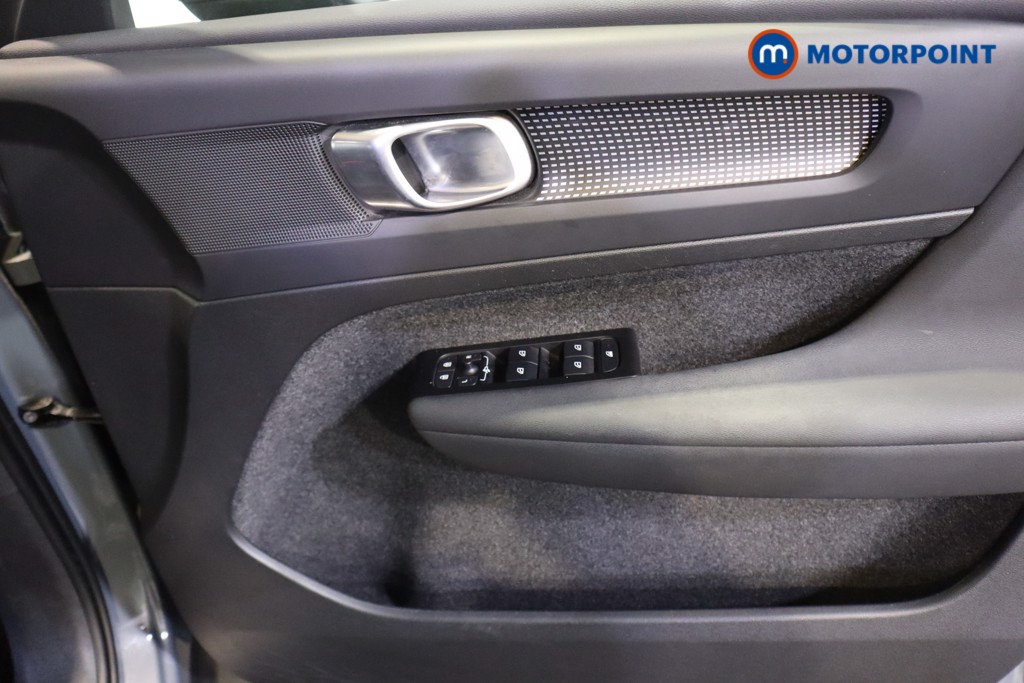 Used Volvo XC40 2021 for sale - 76985043: Photo 17