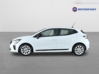 Used Renault Clio 2024 for sale - 79511138: Photo