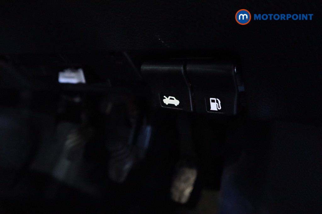 Used Nissan Qashqai for sale - 77567951: Photo 16