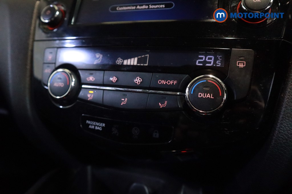 Used Nissan Qashqai for sale - 77567951: Photo 28