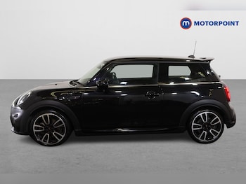 Used MINI Hatch 2021 for sale - 77918937: Photo