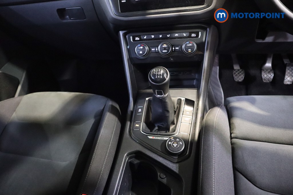 Used Volkswagen Tiguan 2018 for sale - 76782707: Photo 14