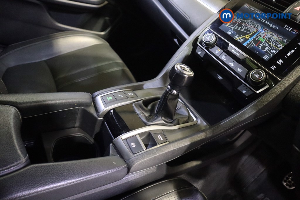 Used Honda Civic 2019 for sale - 76328904: Photo 16