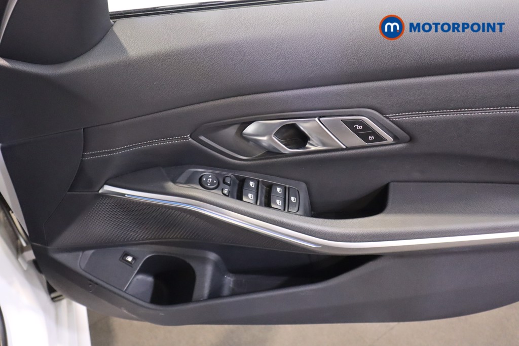 Used BMW 3 Series 2021 for sale - 76545539: Photo 12