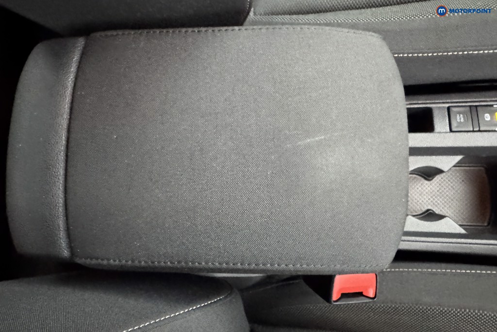 Used Volkswagen T-Roc 2022 for sale - 76862625: Photo 21