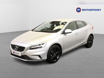 Used Volvo V40 2019 for sale - 75935627: Photo