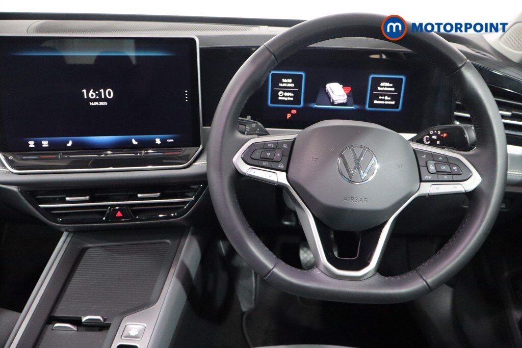 Used Volkswagen Passat 2025 for sale - 76028646: Photo 11