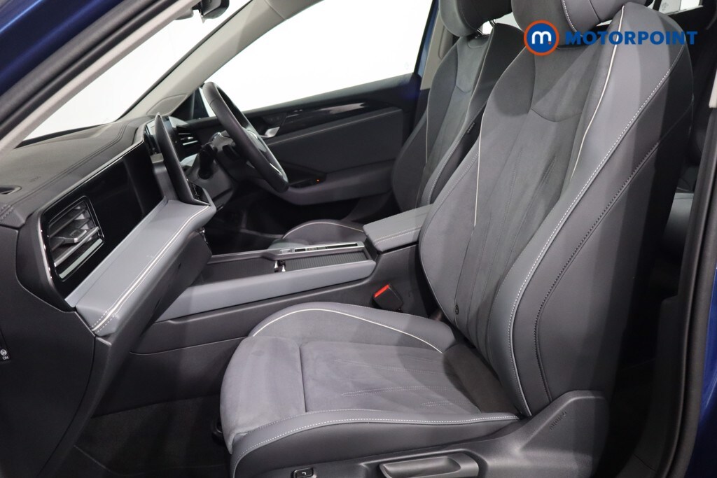 Used Volkswagen Passat 2025 for sale - 76028646: Photo 12