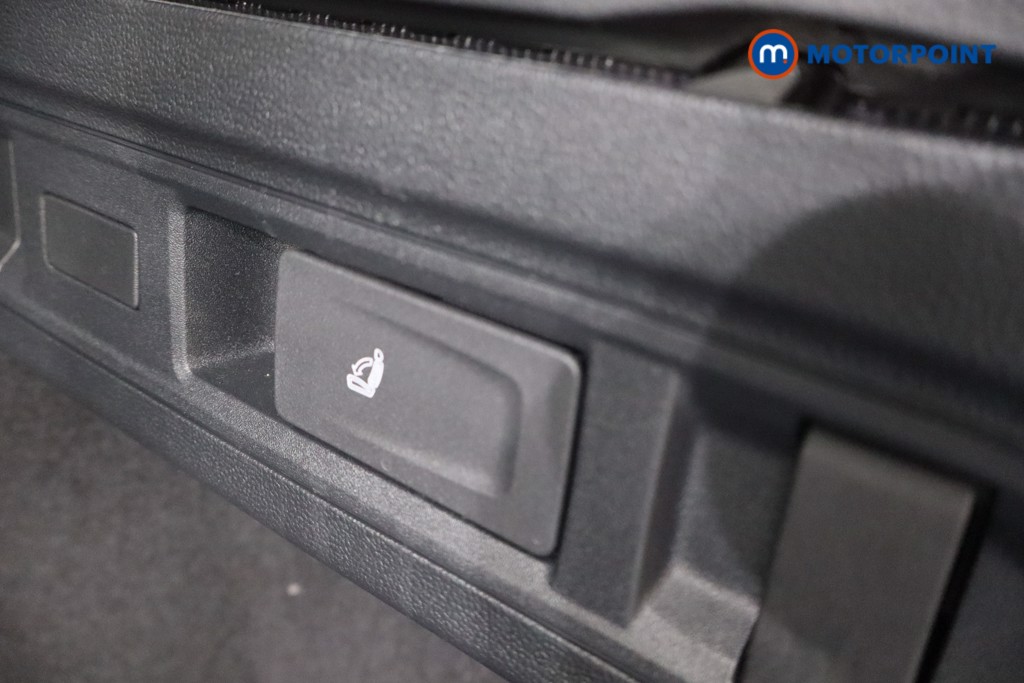 Used Volkswagen Passat 2025 for sale - 76028646: Photo 46