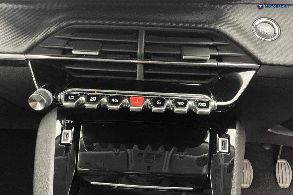 Used Peugeot 2008 2021 for sale - 78095358: Photo 30