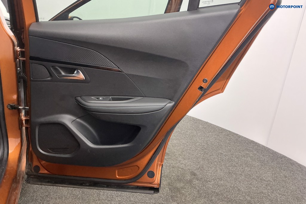 Used Peugeot 2008 2021 for sale - 78095358: Photo 39