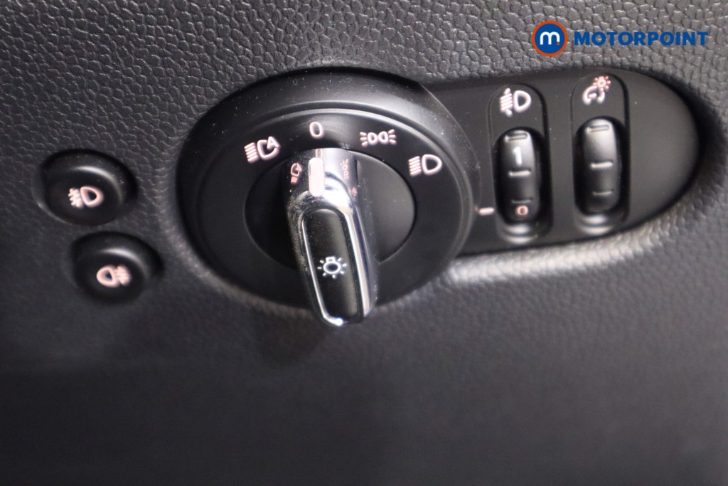 Used MINI Hatch 2019 for sale - 77989319: Photo 24