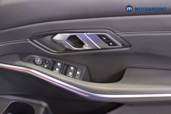 Used BMW 3 Series 2021 for sale - 76131807: Photo 22