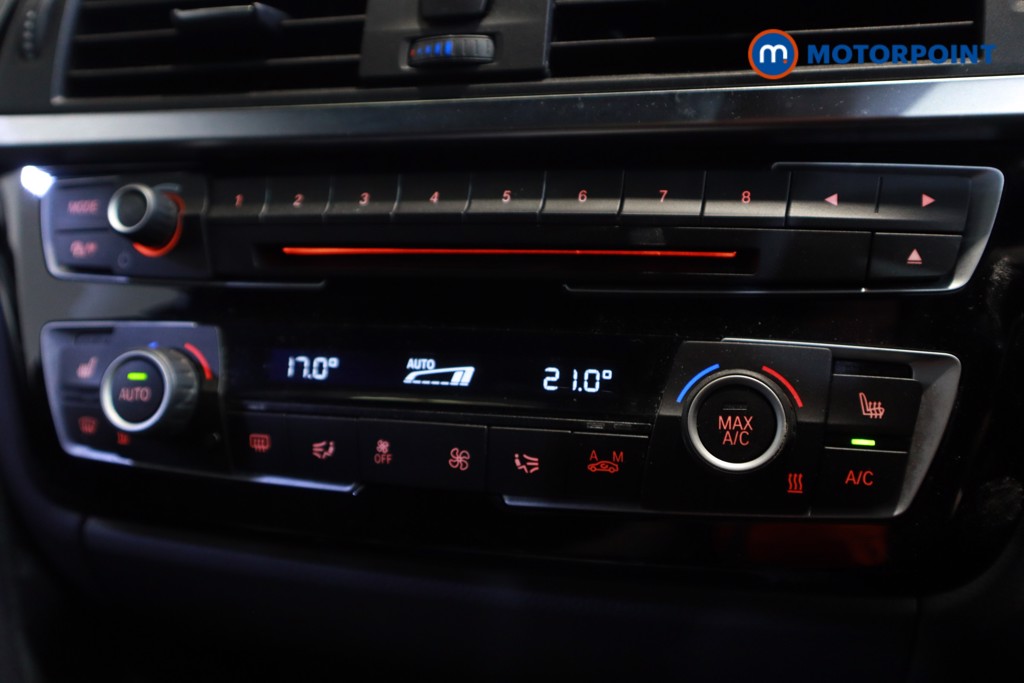 Used BMW 3 Series 2018 for sale - 77973009: Photo 28