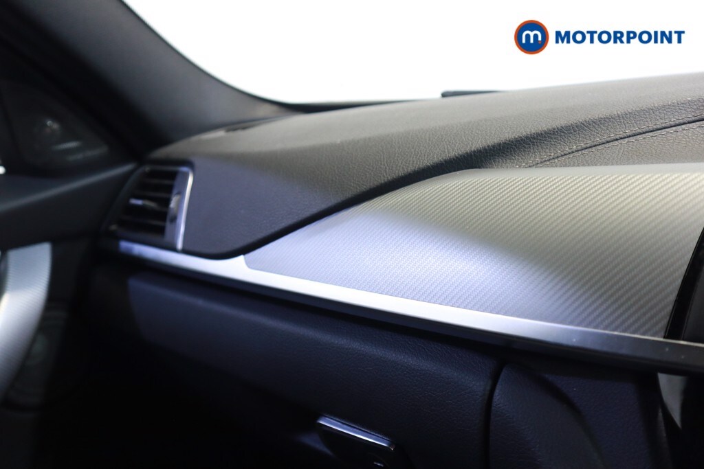 Used BMW 3 Series 2018 for sale - 77973009: Photo 32