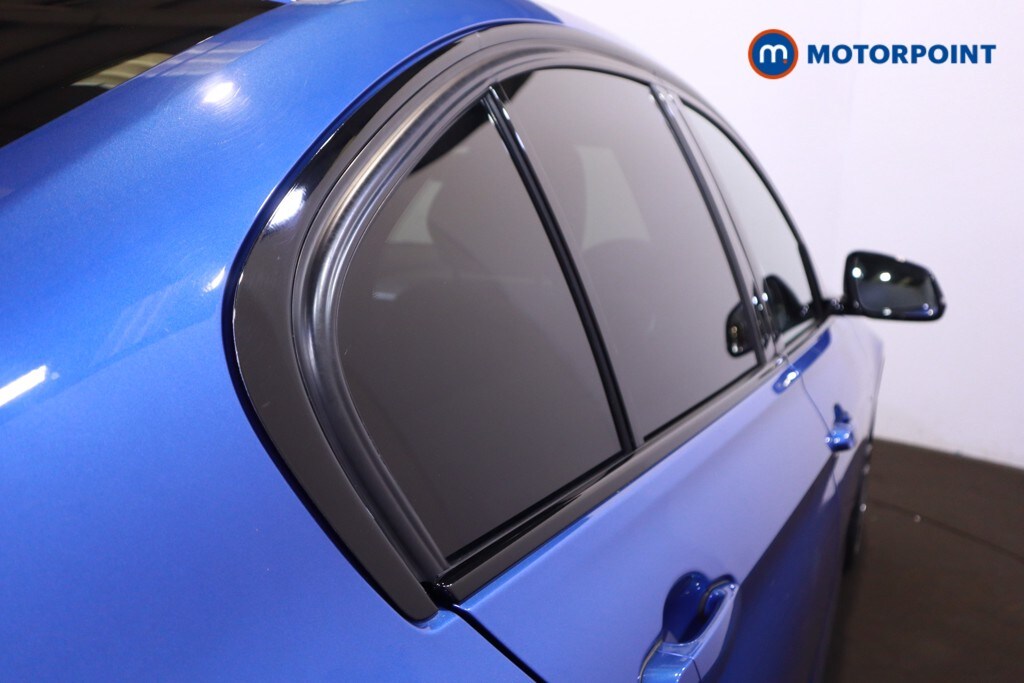 Used BMW 3 Series 2018 for sale - 77973009: Photo 43