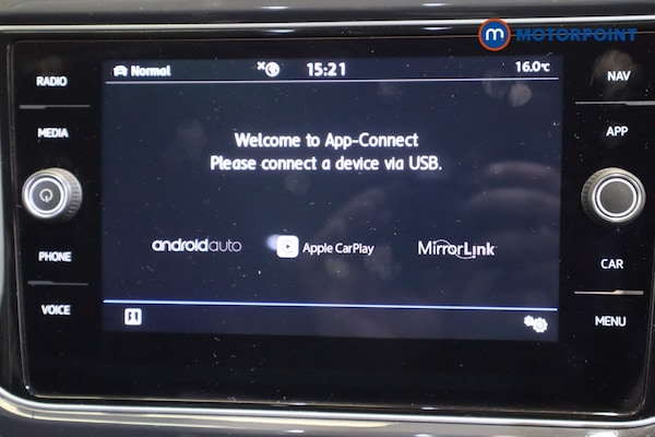 Used Volkswagen T-Roc 2019 for sale - 76255727: Photo 10
