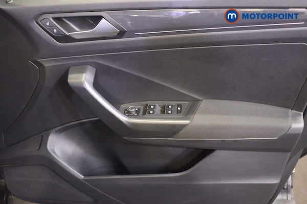 Used Volkswagen T-Roc 2019 for sale - 76255727: Photo 21