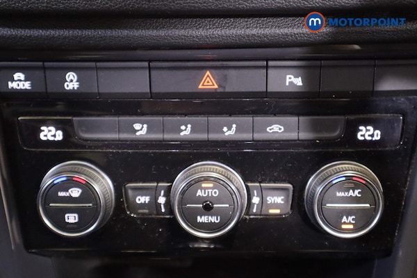 Used Volkswagen T-Roc 2019 for sale - 76255727: Photo 28