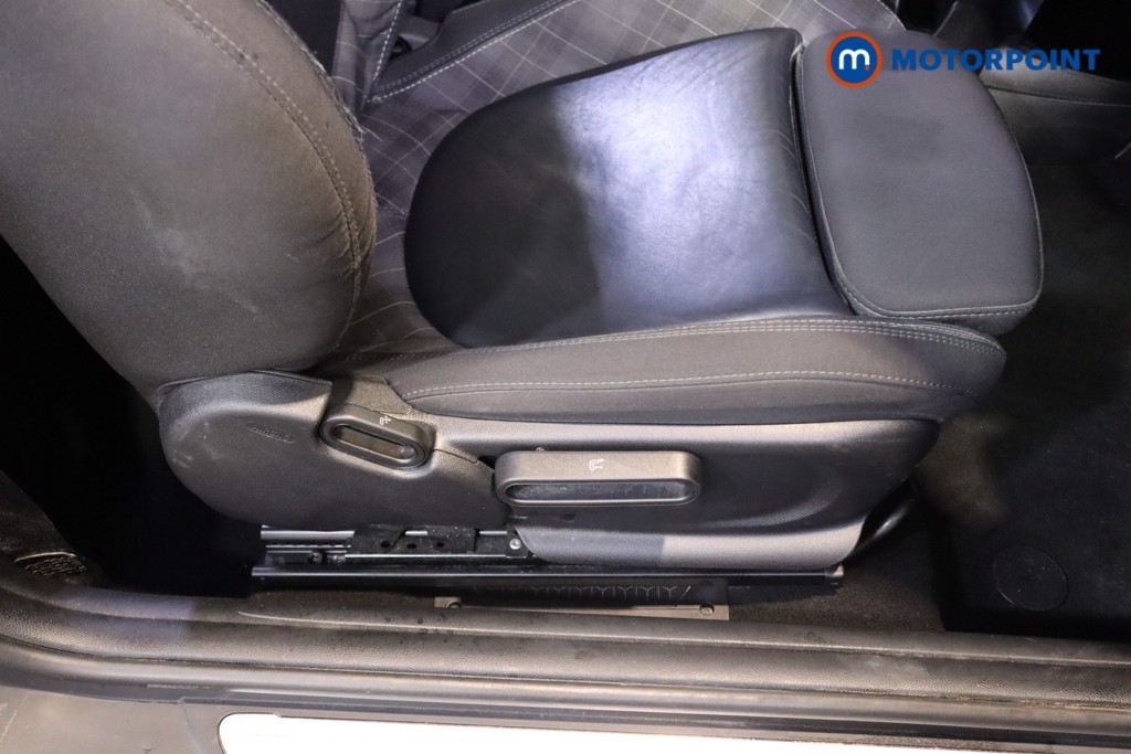 Used MINI Hatch 2017 for sale - 77529671: Photo 27