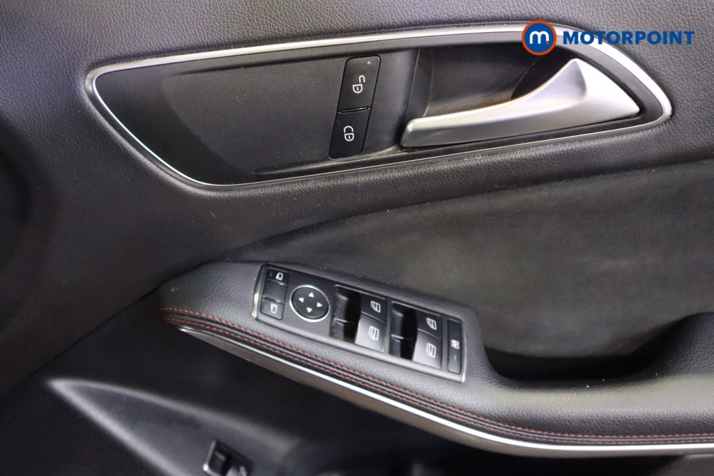 Used Mercedes-Benz GLA 2018 for sale - 76628353: Photo 11