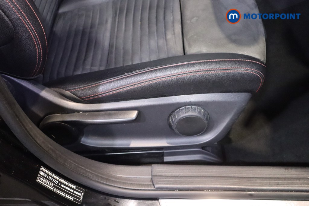 Used Mercedes-Benz GLA 2018 for sale - 76628353: Photo 14